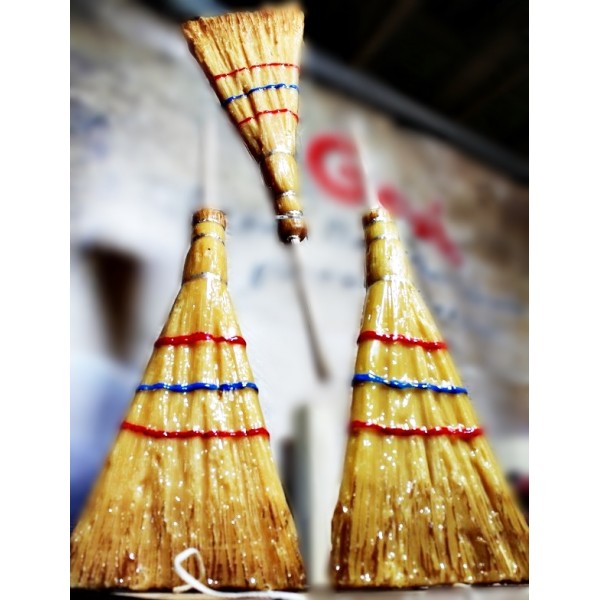 Λαμπάδα Κέρινη Σκούπα 29cm (002608)