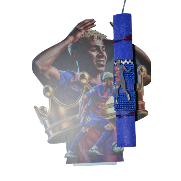 Χειροποίητη Αρωματική Λαμπάδα Με τον Yamal σε ξύλινη Διακοσμητική Βάση (2026147)