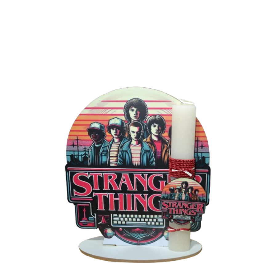 Χειροποίητη Αρωματική Λαμπάδα Με stranger things σε ξύλινη Διακοσμητική Βάση (2026156)