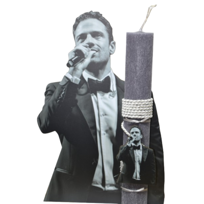Χειροποίητη Αρωματική Λαμπάδα Με τον Διάσημο Τραγουδιστή σε Διακοσμητική Βάση (2026162)